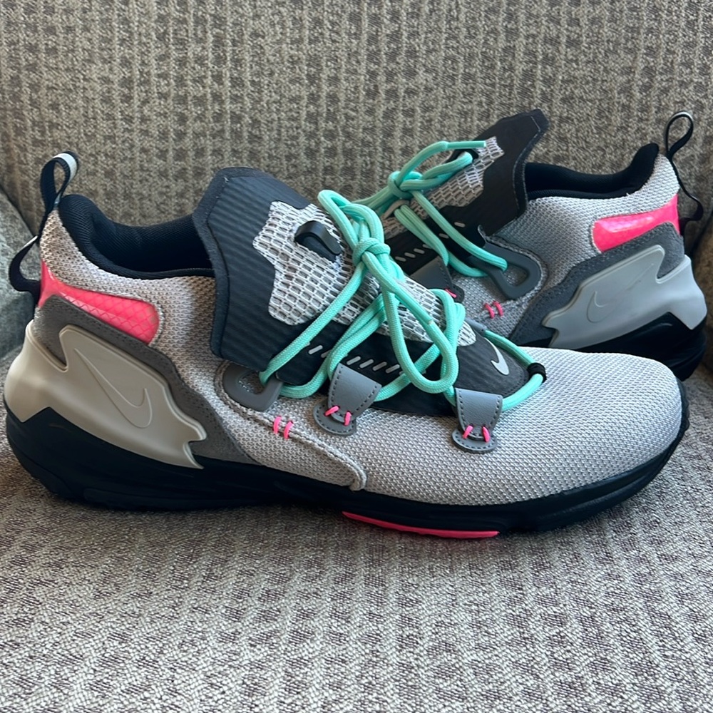 Men’s Nike Athletic Shoes